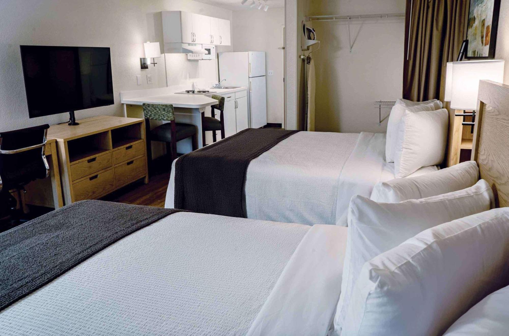 Extended Stay America Suites - Long Island - Мелвилл Экстерьер фото